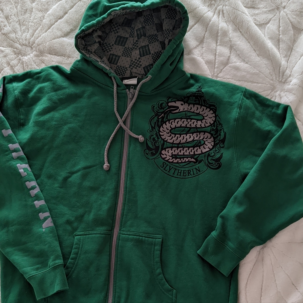 Harry Potter wizarding world size XL mens